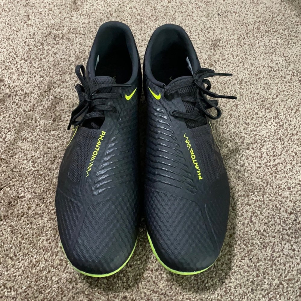 Nike PHANTOM VENOM FG Soccer Cleats Black Volt